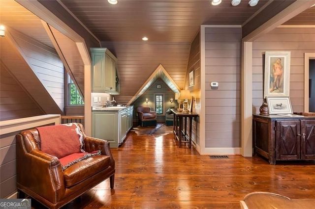 5000 Long Island Drive NW, Sandy Springs, GA 30327