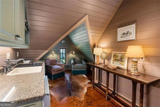 5000 Long Island Drive NW, Sandy Springs, GA 30327