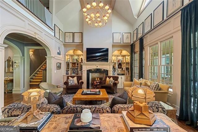 5000 Long Island Drive NW, Sandy Springs, GA 30327