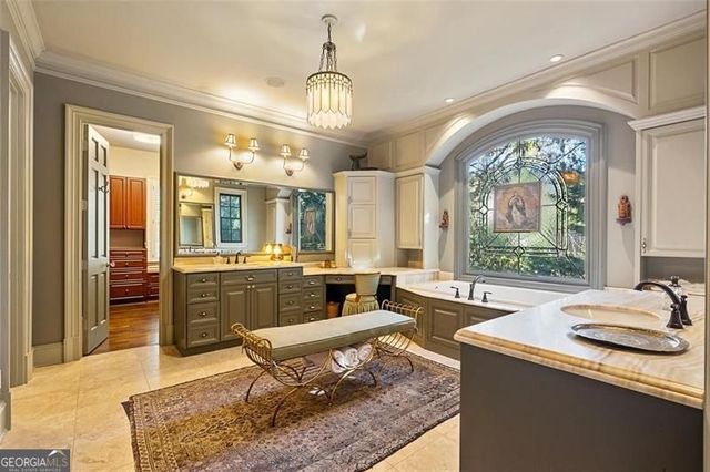 5000 Long Island Drive NW, Sandy Springs, GA 30327