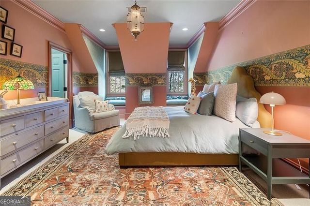 5000 Long Island Drive NW, Sandy Springs, GA 30327