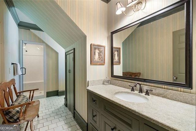 5000 Long Island Drive NW, Sandy Springs, GA 30327