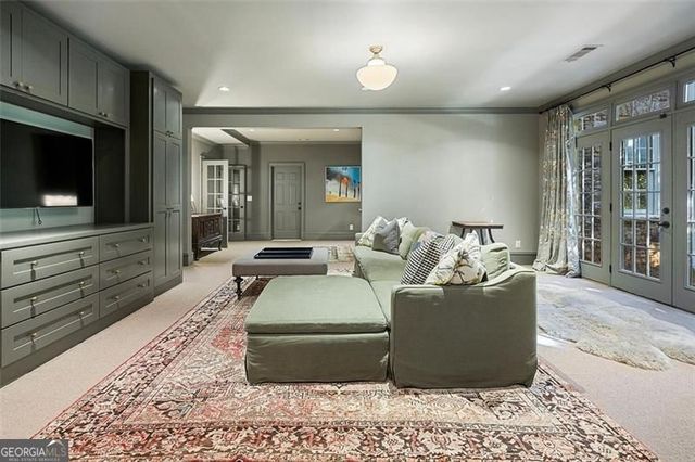5000 Long Island Drive NW, Sandy Springs, GA 30327