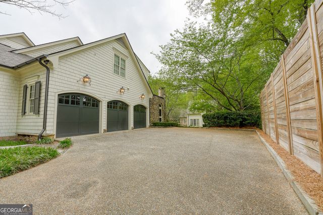 5000 Long Island Drive NW, Sandy Springs, GA 30327