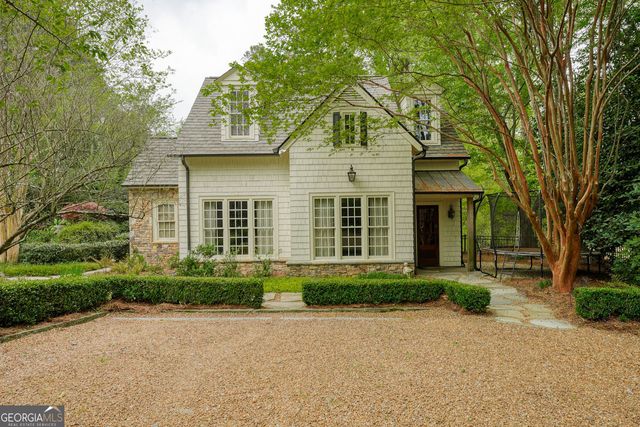 5000 Long Island Drive NW, Sandy Springs, GA 30327