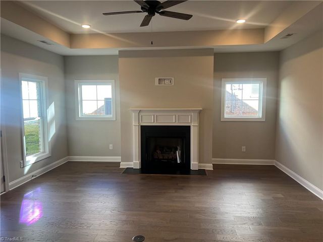 4234 Quartersaw Lane TH5, Clemmons, NC 27012