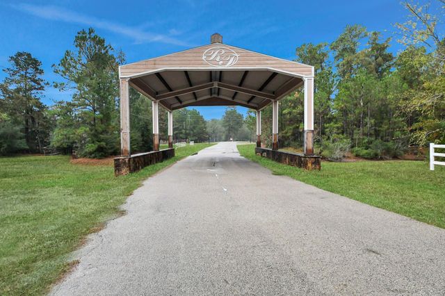 27161 Remington Forest E, Magnolia, TX 77355