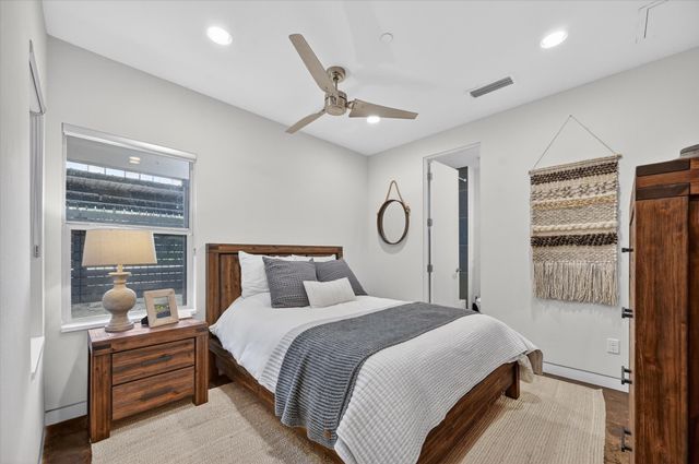 4230 Travis Street 4, Dallas, TX 75205