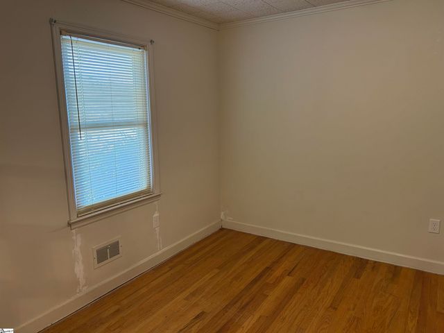 1598 Sunset Boulevard, Clinton, SC 29325