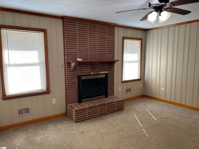 1598 Sunset Boulevard, Clinton, SC 29325