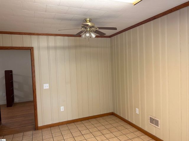 1598 Sunset Boulevard, Clinton, SC 29325