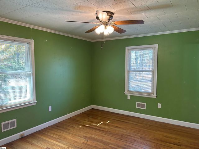 1598 Sunset Boulevard, Clinton, SC 29325