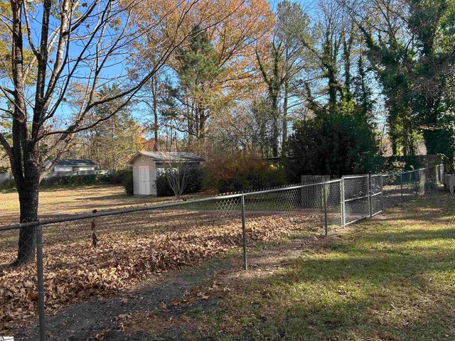 1598 Sunset Boulevard, Clinton, SC 29325