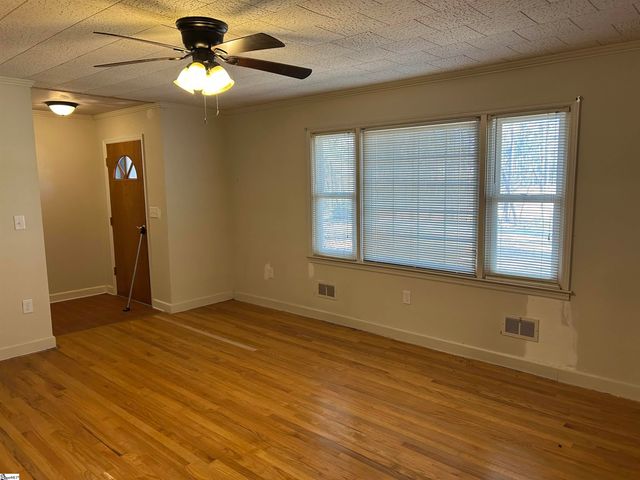 1598 Sunset Boulevard, Clinton, SC 29325