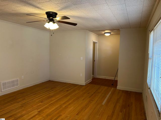 1598 Sunset Boulevard, Clinton, SC 29325