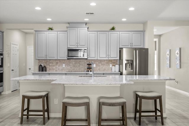 5351 CARRARA COURT, St Cloud, FL 34771