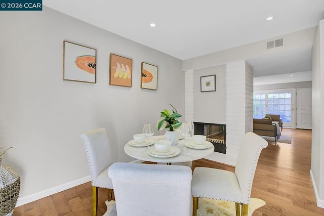 2133 Donald Dr 9, Moraga, CA 94556