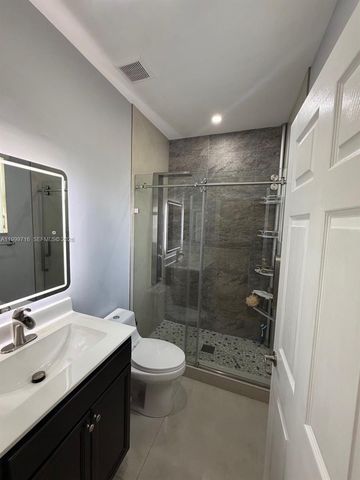 133 SE 28 8, Homestead, FL 33033