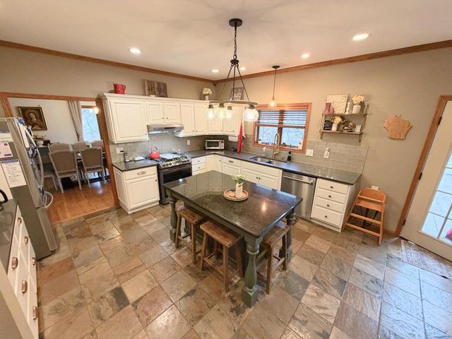 5451 County Highway Tt, Marshall, WI 53559