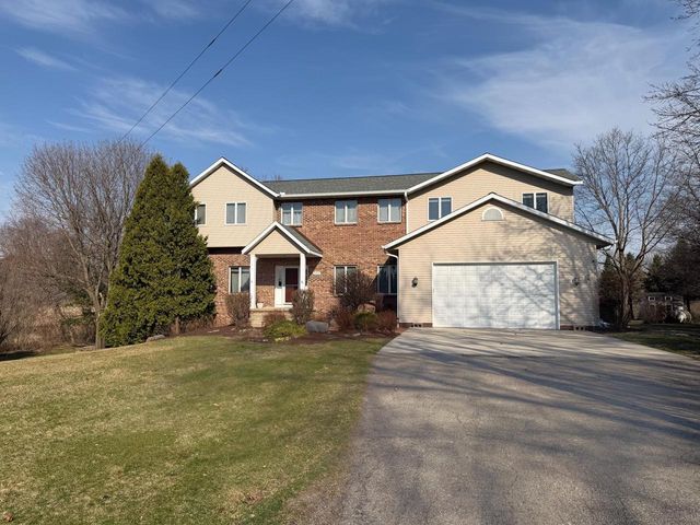 5451 County Highway Tt, Marshall, WI 53559