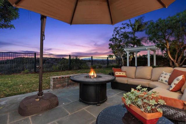 5742 Brittany Forrest Lane, San Diego, CA 92130