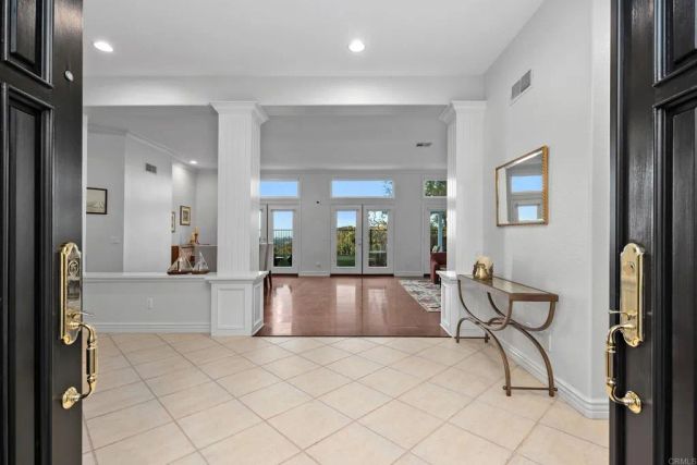 5742 Brittany Forrest Lane, San Diego, CA 92130