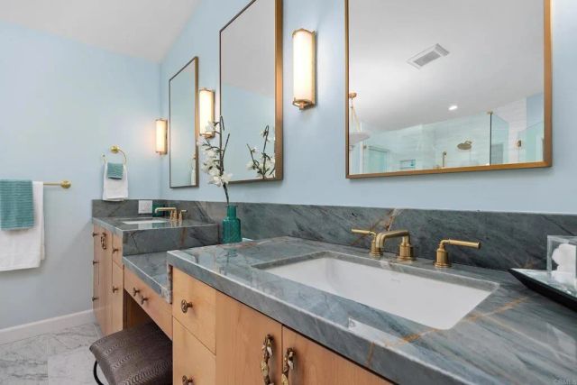 5742 Brittany Forrest Lane, San Diego, CA 92130
