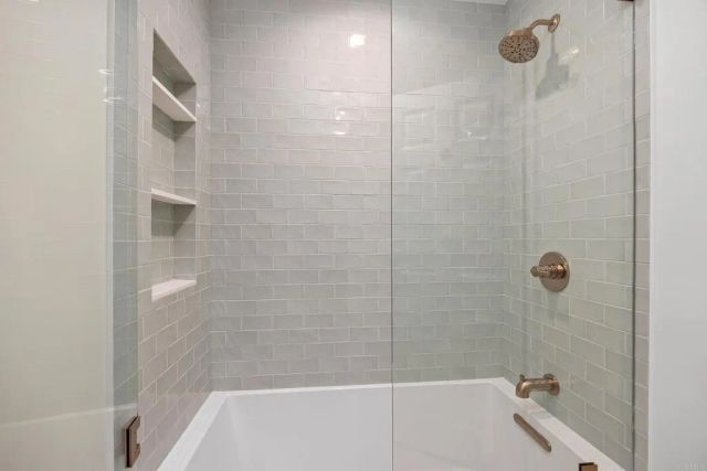 5742 Brittany Forrest Lane, San Diego, CA 92130