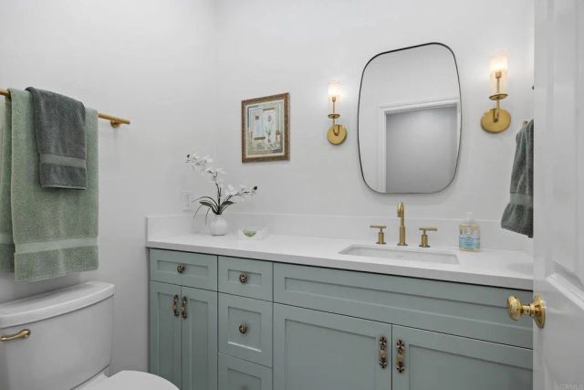 5742 Brittany Forrest Lane, San Diego, CA 92130