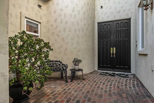 5742 Brittany Forrest Lane, San Diego, CA 92130