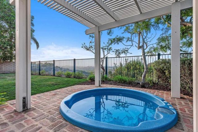 5742 Brittany Forrest Lane, San Diego, CA 92130