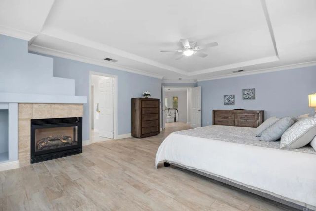 5742 Brittany Forrest Lane, San Diego, CA 92130