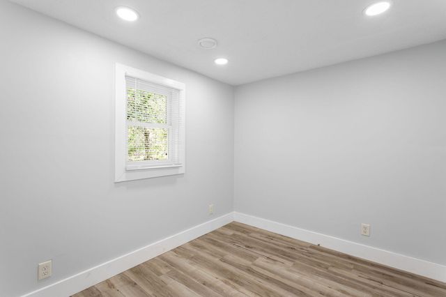 7323 E Pansy Lane, New Carlisle, IN 46552