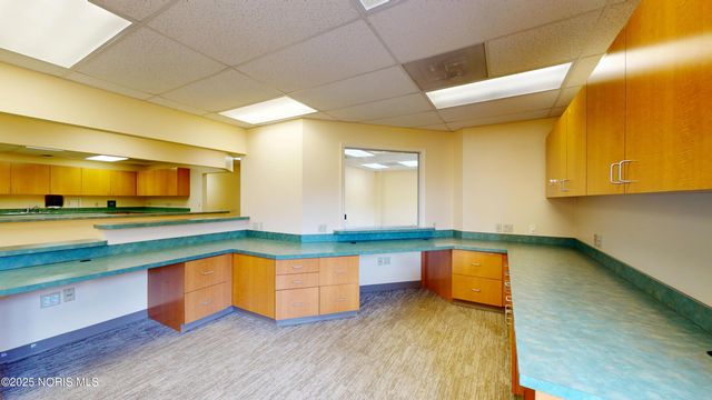 1255 W Main Street, B, Bellevue, OH 44811