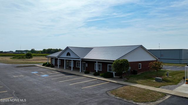 1255 W Main Street, B, Bellevue, OH 44811