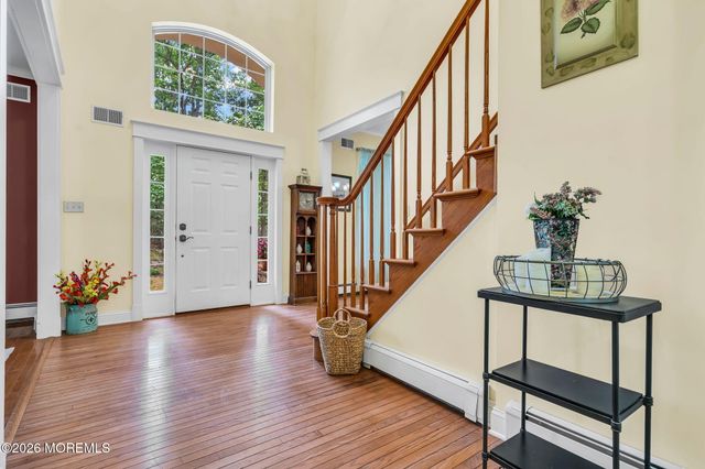 77 Savannah Road, Jackson, NJ 08527