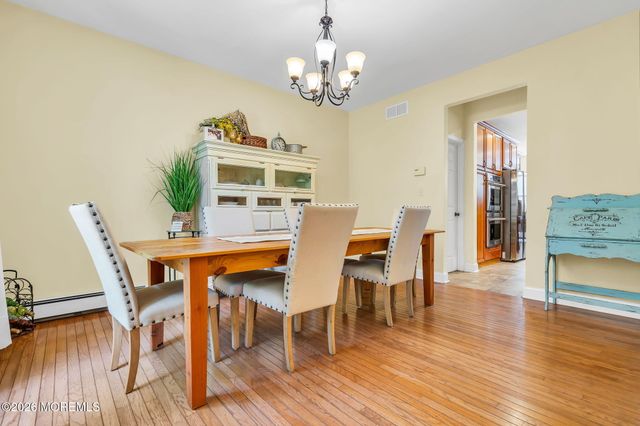 77 Savannah Road, Jackson, NJ 08527