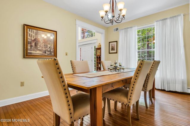 77 Savannah Road, Jackson, NJ 08527