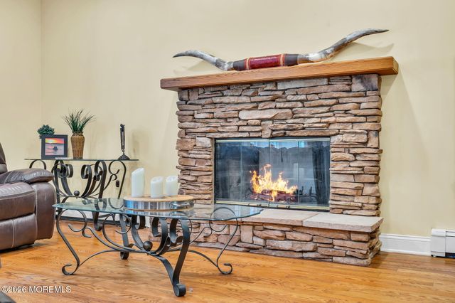 77 Savannah Road, Jackson, NJ 08527