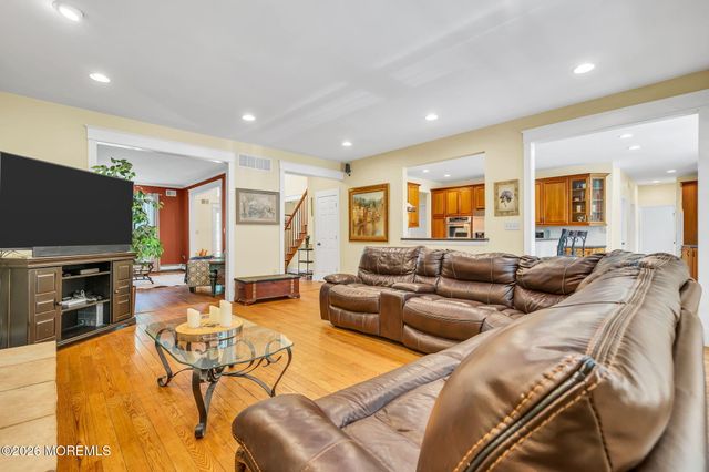 77 Savannah Road, Jackson, NJ 08527