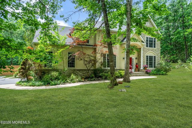 77 Savannah Road, Jackson, NJ 08527