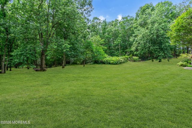 77 Savannah Road, Jackson, NJ 08527