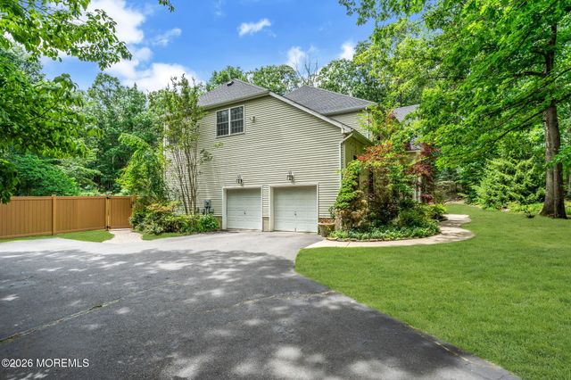 77 Savannah Road, Jackson, NJ 08527