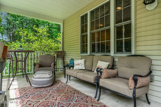 77 Savannah Road, Jackson, NJ 08527