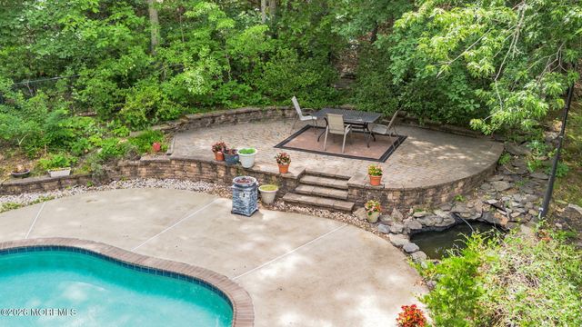 77 Savannah Road, Jackson, NJ 08527