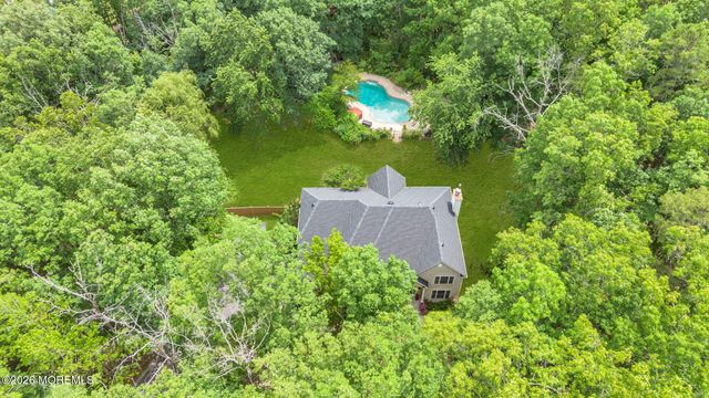 77 Savannah Road, Jackson, NJ 08527