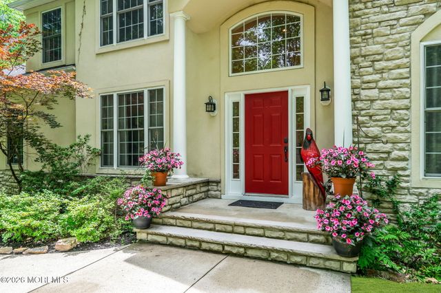 77 Savannah Road, Jackson, NJ 08527