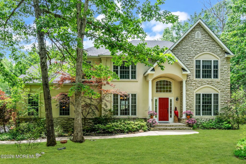 77 Savannah Road, Jackson, NJ 08527