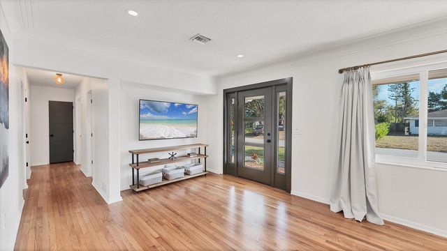 2411 VALENCIA DRIVE, Sarasota, FL 34239