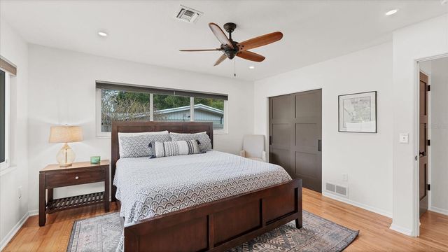 2411 VALENCIA DRIVE, Sarasota, FL 34239